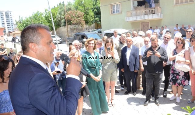 Menemen'deki açılışa İzmir siyasetinin tanınmış isimleri katıldı
