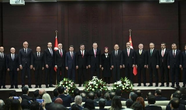 Yeni kabinenin ilk toplantısı bugün