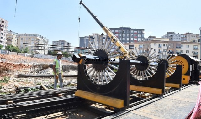 Ekonomik krize rağmen İzmir’de yatırım sürüyor