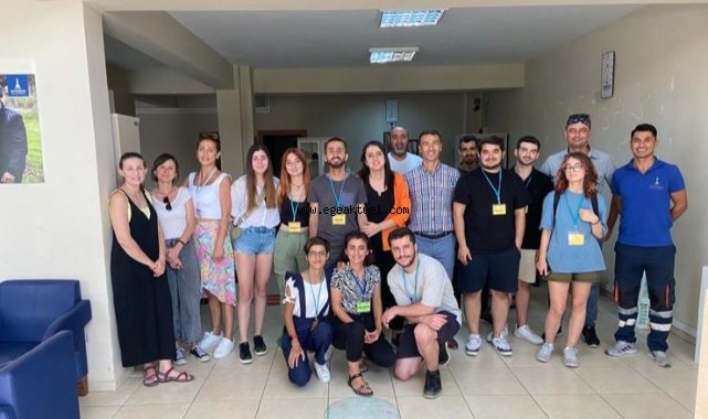 İzmir Büyükşehir, tercih zamanı da gençlerin yanında