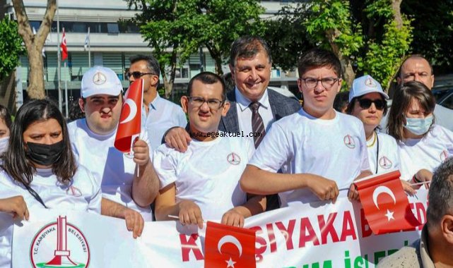 Tugay, "Sevgi varsa, emek varsa engel yok"