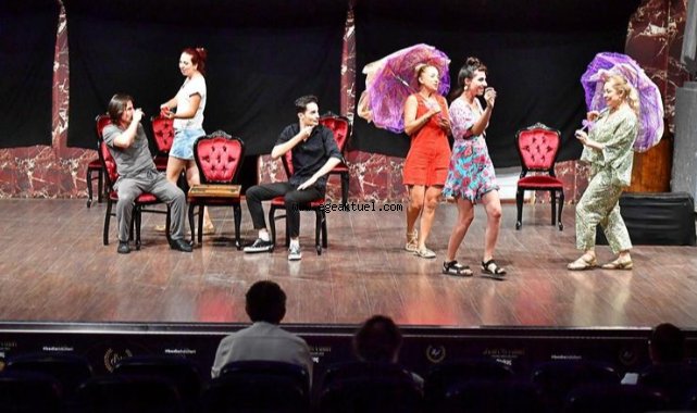 Yüzüncü yılında “Lozan” tiyatro sahnesinde