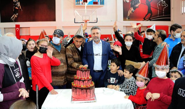 ''Engelleri kaldırmak en temel görevimiz''
