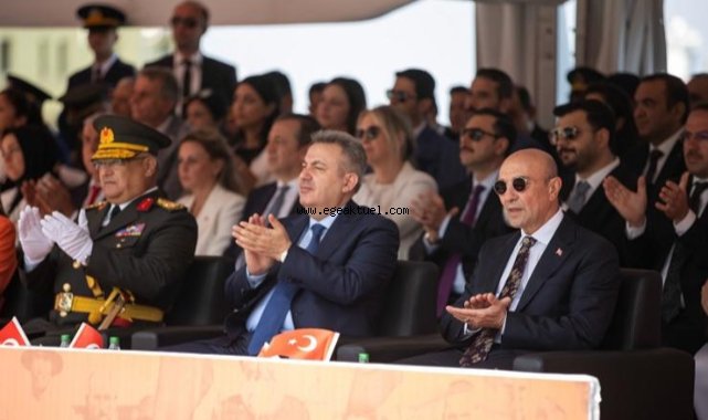 İzmir’de “Zafer” coşkusu