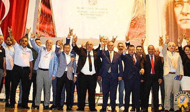 MHP’Akhisar'da Ahmet Namal güven tazeledi