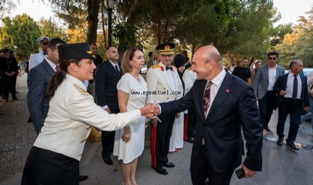  Soyer 30 Ağustos resepsiyonuna katıldı