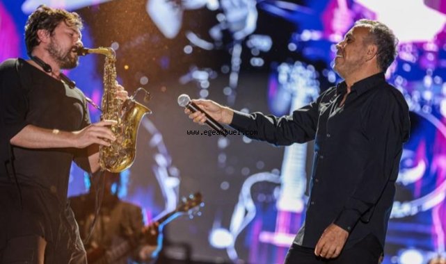 92. İzmir Enternasyonal Fuarı’nda finali Haluk Levent yaptı