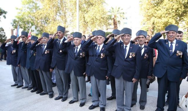 “Gazilerden Anılarla Kıbrıs” kitabı seslendirmesine Karşıyaka'dan destek