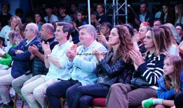 Alaçatı Wind Fest’’te ödüller sahiplerini buldu