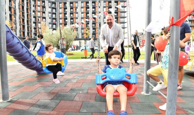 Çiğli Belediyesi’nden Cumhuriyetin 100. Yılına Özel Park Açılışı