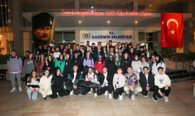 Gaziemirliler 100. yılda Atatürk’ün huzuruna çıktı