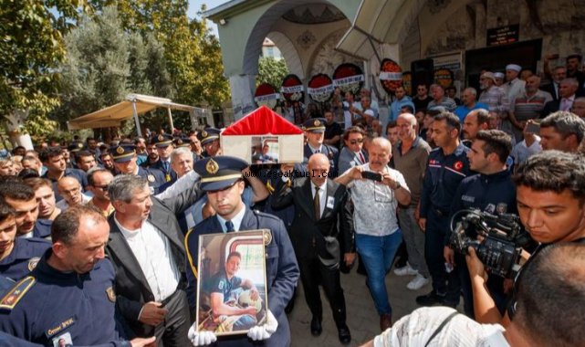 Şehit itfaiyeci Fahrican Yavaş'a duygusal veda
