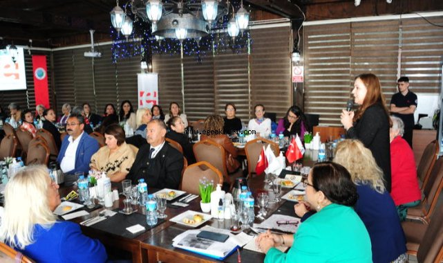 Kadın Politikaları Balçova’da konuşuldu