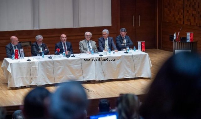 Kemeraltı çarşısı yılbaşına hazırlanıyor