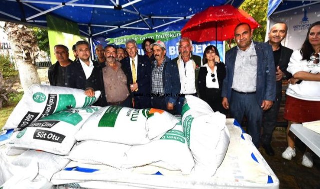 Ödemişli üreticiye küçükbaş hayvan ve yem bitkisi tohumu dağıtıldı