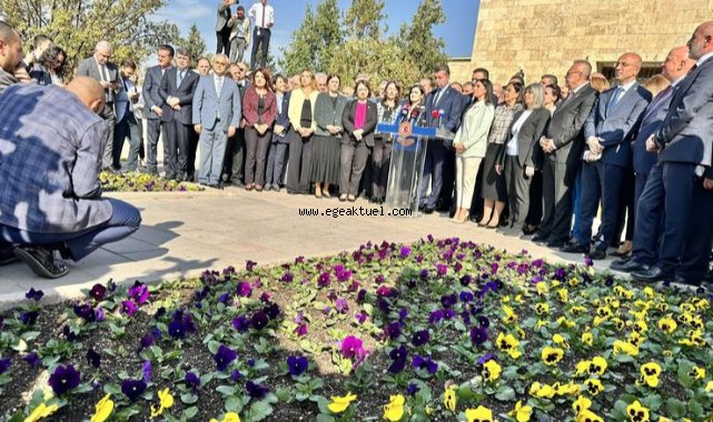 Vekillerden Kılıçdaroğlu'nda destek açıklaması! İzmir'den 4 vekil karede yer aldı