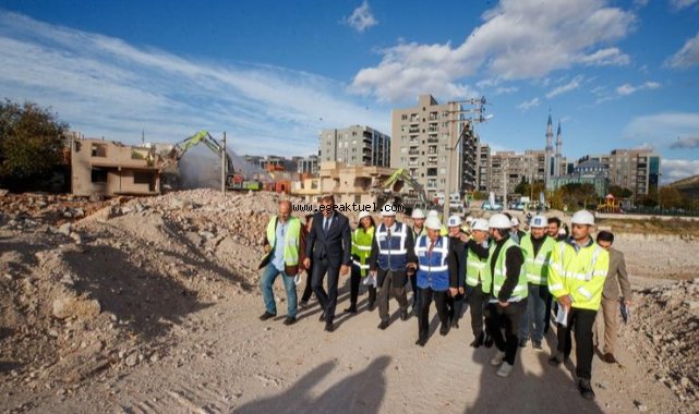 “4 etapta 3 bin 500 bağımsız birim tamamlanacak“