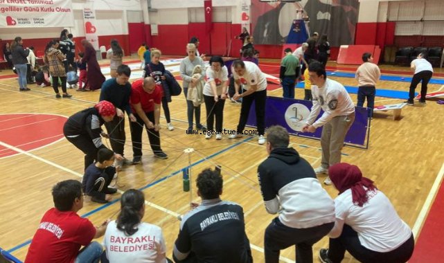 Başkan Sandal, “Asla yalnız değilsiniz”