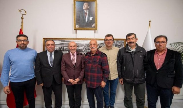 Başkan Soyer’e destek ziyaretleri