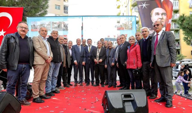 Bayraklı’da muhtarlar ‘Serdar Sandal’ dedi 