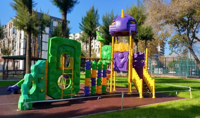 Bayraklı parklarıyla güzel