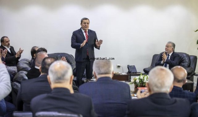 Esnaf da Başkan Batur’un yanında