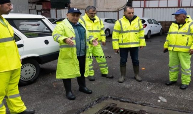 İzmir yağmura karşı direncini kanıtladı