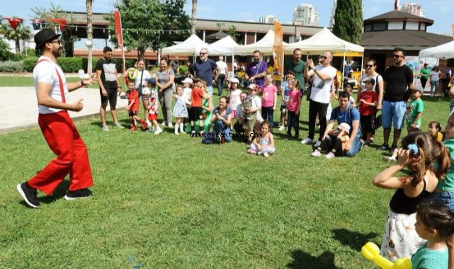 Karşıyaka’da 1 yılda yaklaşık 40 bin dosta yardım eli uzatıldı
