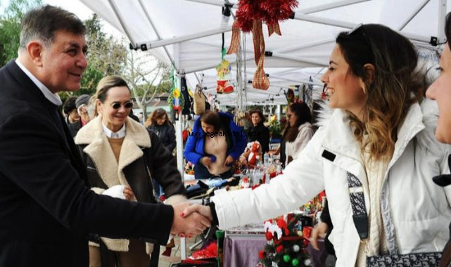 Karşıyaka’da yılın en renkli pazarı açıldı