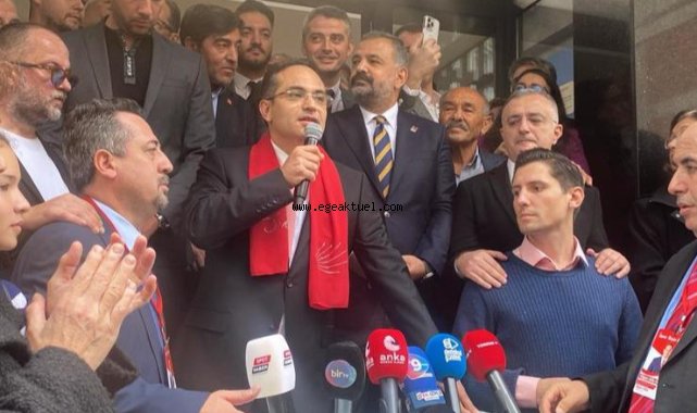 Olgun Atila'dan miting gibi aday adaylığı başvurusu