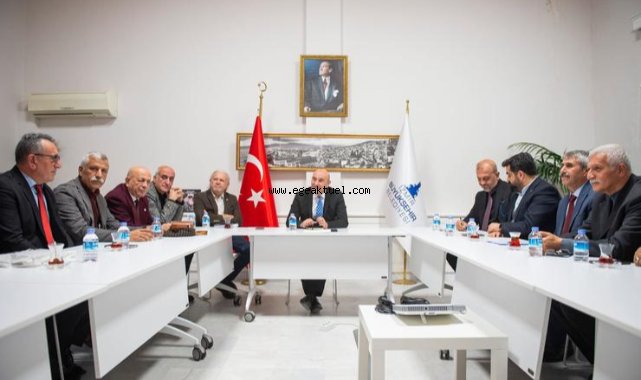 Soyer: “İzmir olarak bir ebru topluluğuyuz”
