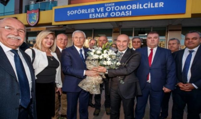 Soyer, İzmir Şoförler Odası’nı ziyaret etti