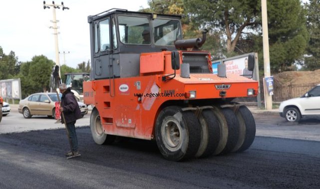 Menderes’te Büyük Asfalt Çalışması