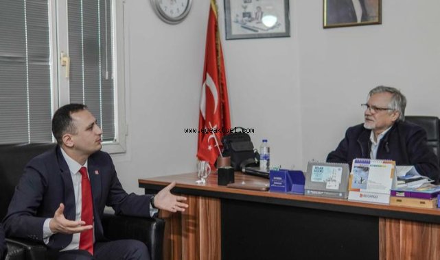 Bornova adayı Ömer Eşki Sanayi Sitelerini gezdi