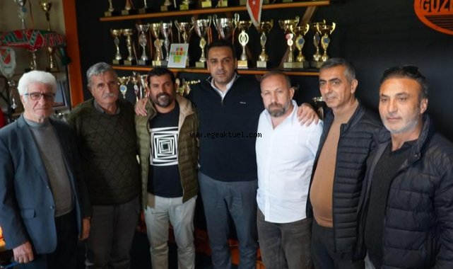 CHP Belediye Başkan Adayı Onur Emrah Yıldız: “Ruhlar amatör ama hepsi birer yıldız!”