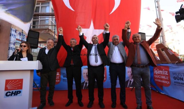 Güzelbahçe’de Seçim Koordinasyon Merkezi Büyük Bir Coşkuyla Açıldı