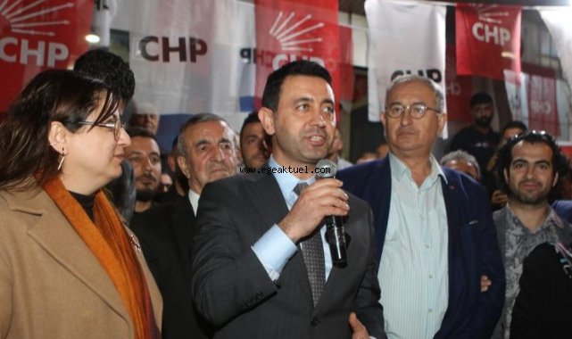 İrfan Önal seçim ofisi açılışında konuştu: ‘Halkla beraber kentin refahı için çalışacağız’