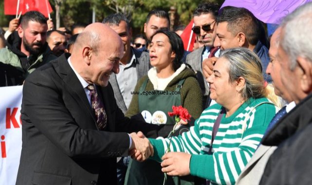 İzmir’de seyyar tezgahlar çiçek açıyor