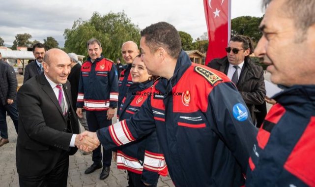 İzmir itfaiyesinin özel donanımlı ambulansları hayat kurtaracak