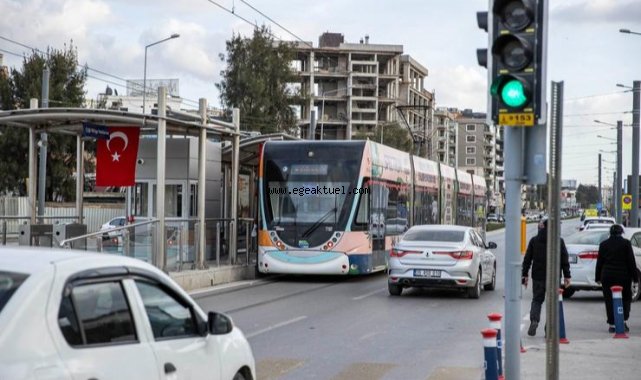 İzmirliler Çiğli Tramvayı'nı çok sevdi