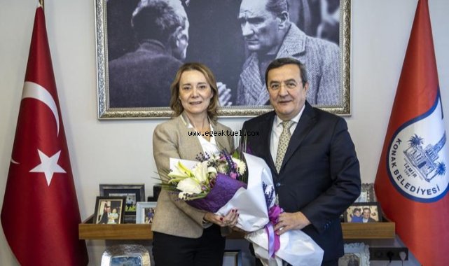 Konak Başkan Adayı Çınarlı Batur'u ziyaret etti