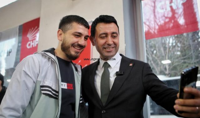 Soğukkuyu’da seçim ofisi açılışı mini mitinge dönüştü!