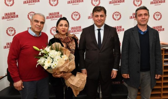 Bakan Tugay, TİP İzmir İl Örgütünü ziyaret etti