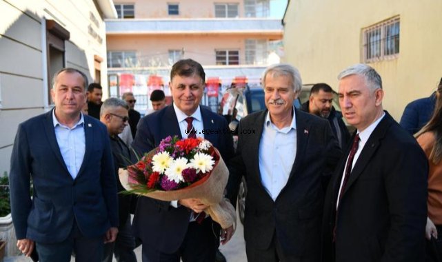 Başkan Tugay gıda krizini Ege Bölgesi’nin verimli tarım havzası ile aşacak