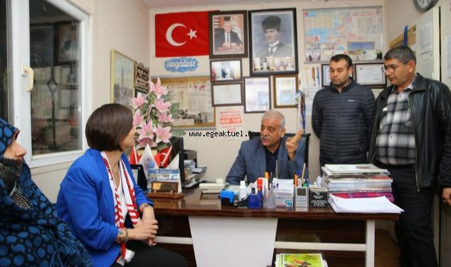 Karabağlar Belediye Başkan Adayı Helil Kınay gün gün, mahalle mahalle dolaşmaya devam ediyor
