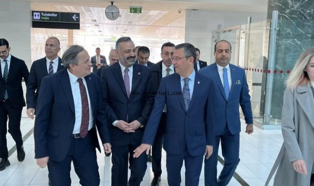 Özgür Özel İzmir'de! Ziyaretler gerçekleştirecek