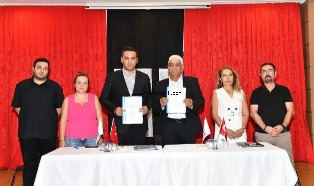 Çiğli'de Memurları Sevindiren İmza
