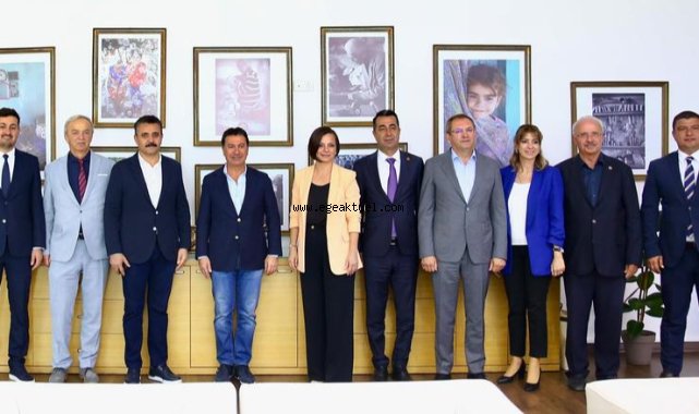 Kıyı Ege Belediyeler Birliği Karabağlar’da toplandı