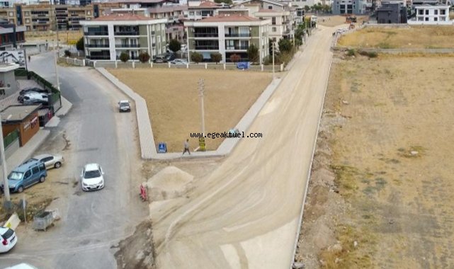 Menderes’te Yollar Asfaltlanıyor