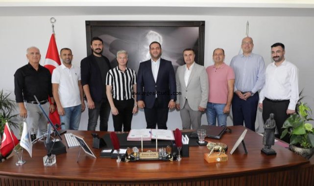 Narlıdere’de Memurların Yüzünü Güldüren Sözleşme